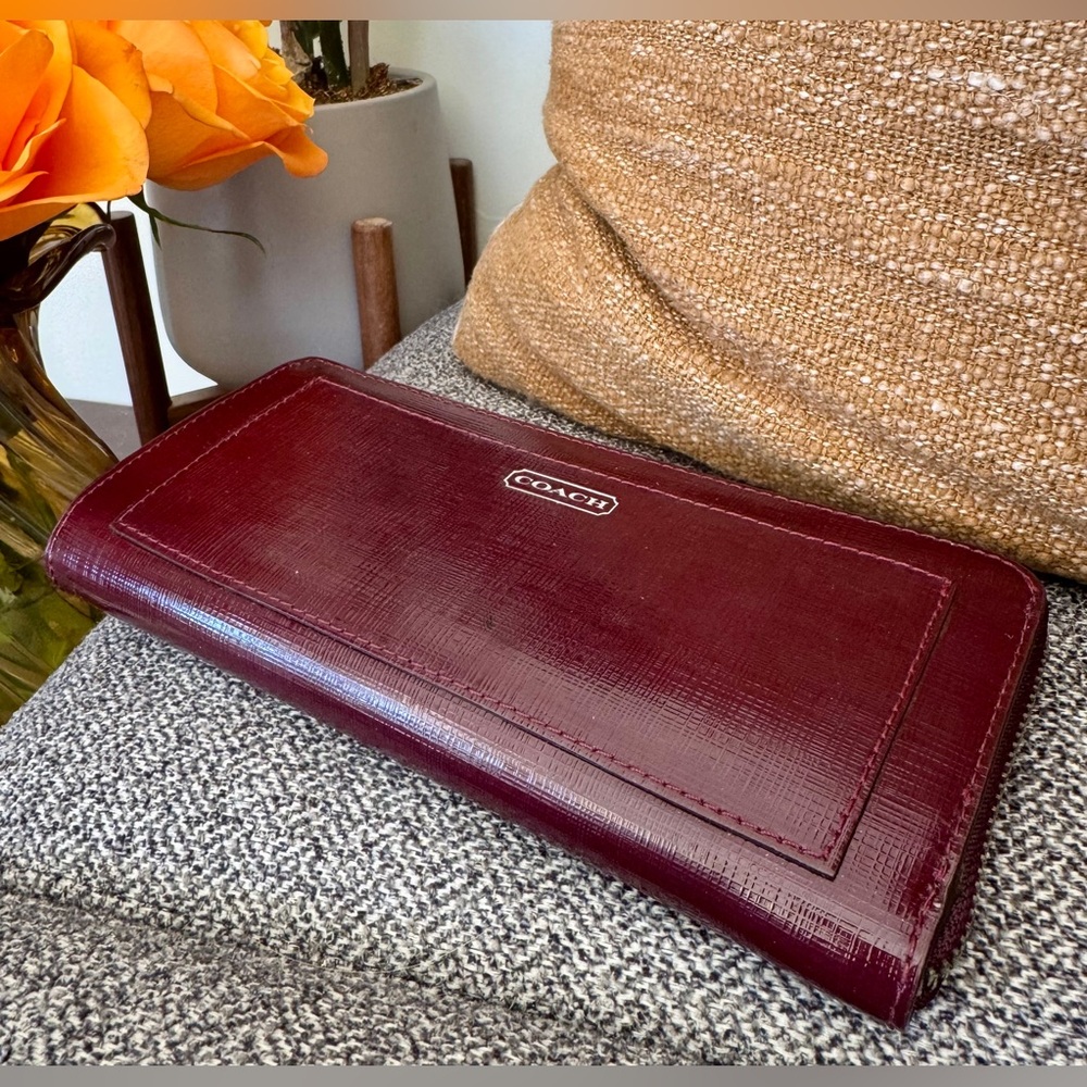 Coach Zip Wallet in Burgundy Textured Leather